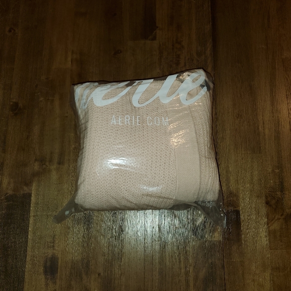 NWT Women's Aerie Soft & Cozy Blush Pink Pinkmas Chenille Open Cardigan Sweater - Picture 8 of 9